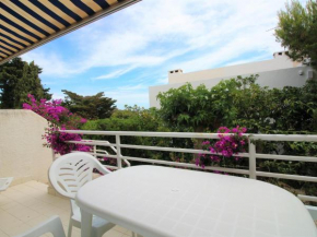 Amplio y luminoso apartamento en Grifeu, terraza, jardín y a 200m de la playa - ES-228-155